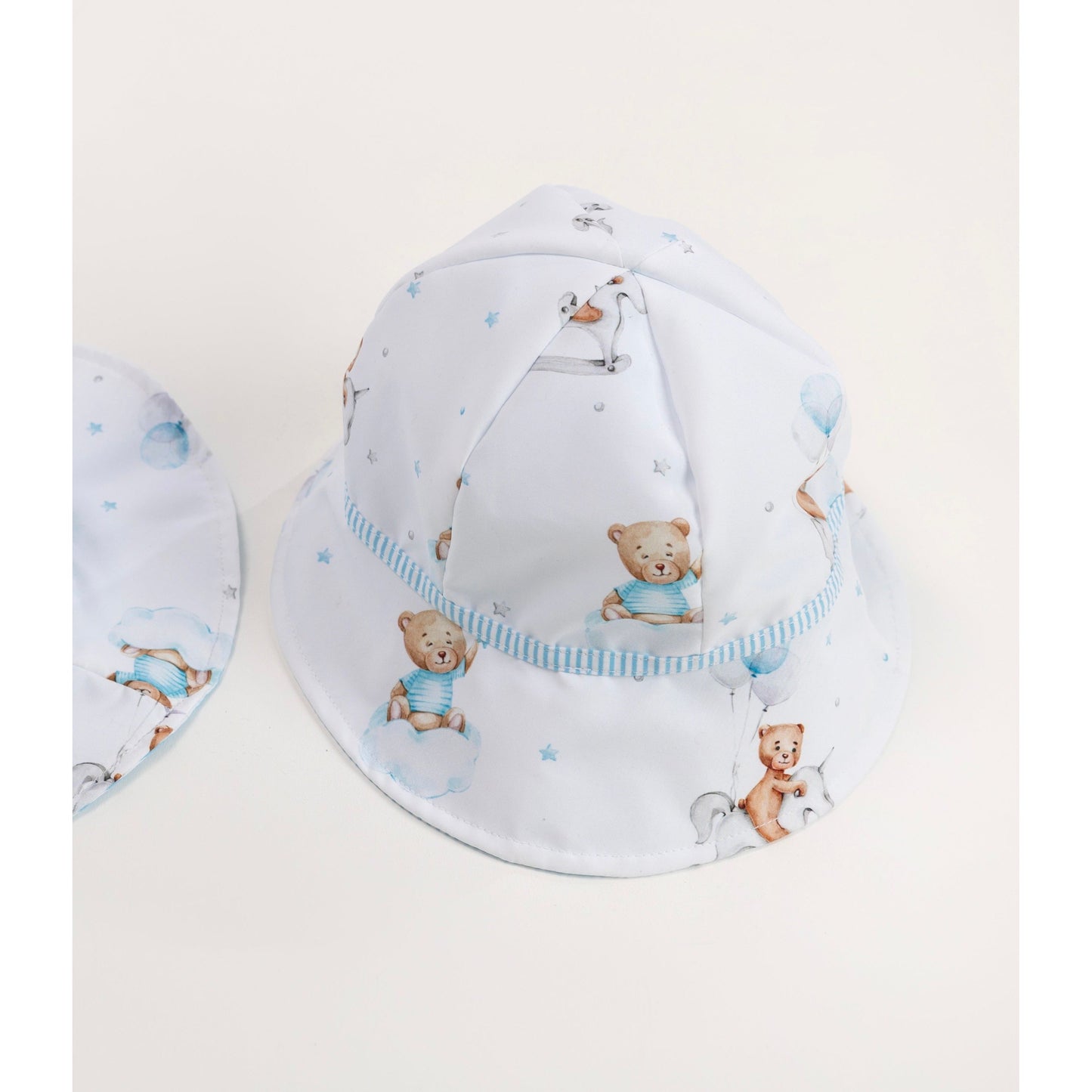 Load image into Gallery viewer, Boys Meia Pata Teddy Bear hat - Adora 
