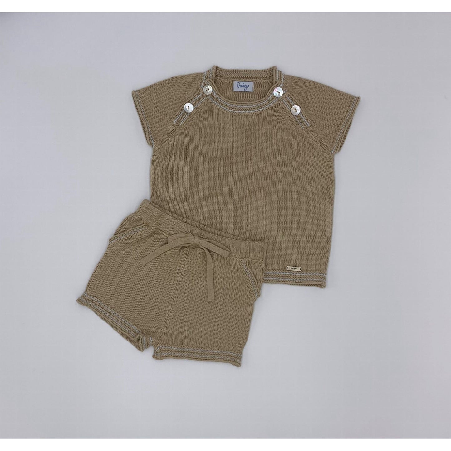 Load image into Gallery viewer, Rahigo SS24 camel knitted set for boys - Adora Childrenswear
