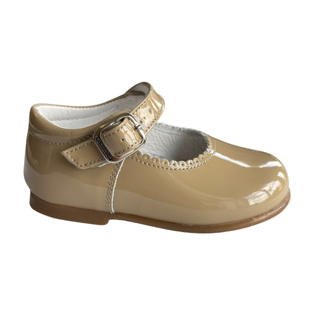 Girls beige patent leather Mary Jane shoes - Adora Childrenswear