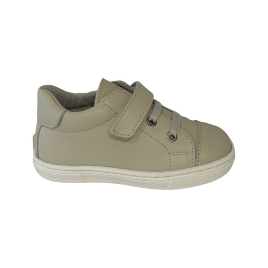 Andanines Beige trainers with velcro strap